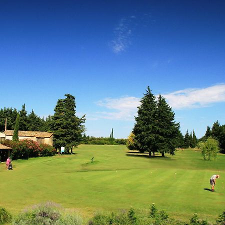 Golf Club D'Uzes Panzió Kültér fotó